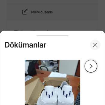 Aldığım Ayakkabı Hasarlı Geldi, İade Sürecinde Mağduriyet Yaşıyorum
