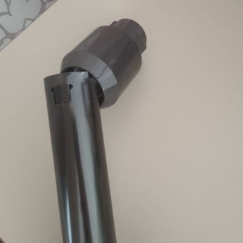 Dyson V15 Süpürge Borusu Kırıldı, Müşteri Hizmetleri Sorunu Çözmedi