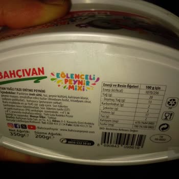 Küflü Peynir Yüzünden Çocuğum Peynir Yemekten Soğudu