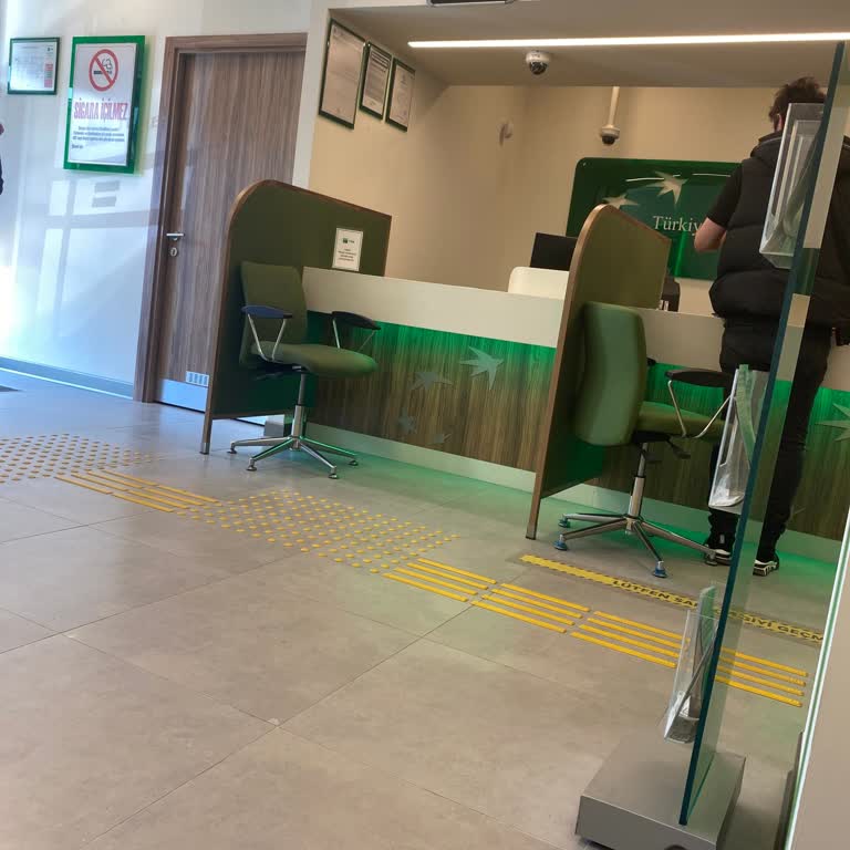 TEB Organize Sanayi Şubesinde Gişe Yetersizliği Mağduriyeti