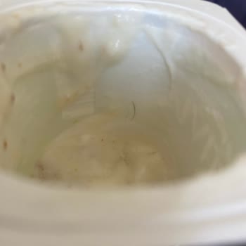 Encontré un pelo en mi Activia Yogur Probiótico comprado en Migros
