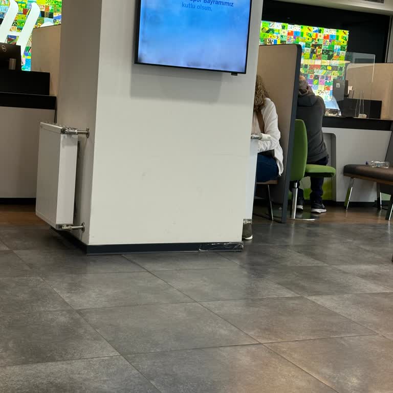 Banka Şubesinde Bekleme Süreleri Hakkında Şikayet