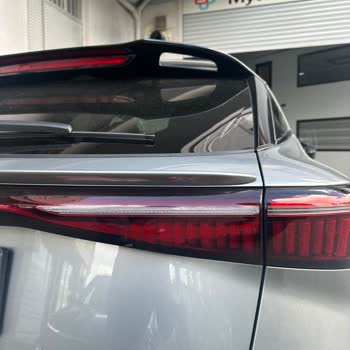 Chery Omoda 5 Pro Stop Lamp Is Getting Water