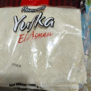 Aldığım Yufkada Küf Çıktı Çalışanlar İlgisiz Ve Mağaza Dağınık