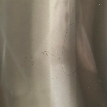 İki Yıllık Bosch Buzdolabında Şaşırtan Paslanma