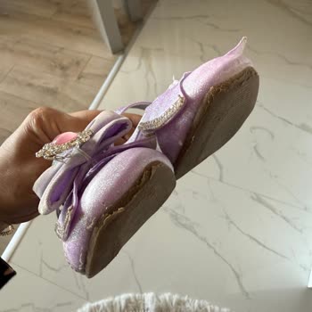 Le Mabelle Kızımın Doğum Gününde Giyilen Kostüm Kısa Sürede Kullanılamaz Hale Geldi