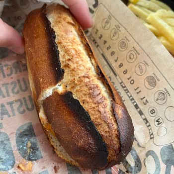 Manisa Magnesia AVM Usta Dönercide Tekrar Yanık Tavuk Sorunu