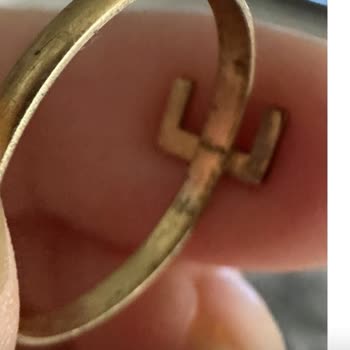 Emerald Aldatıcı Ürün Ve Olumsuz Satıcı Davranışı Deneyimi