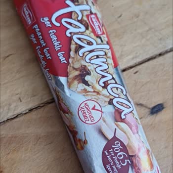 Tadımca Yer Fıstıklı Üründen Plastik Parçası Çıkması Ve Müşteri Hizmetlerine Ulaşılamaması