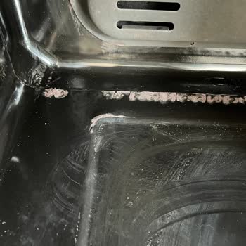 Garantili Vestel Fırında Paslanma Ve Yetersiz Servis Yaklaşımı