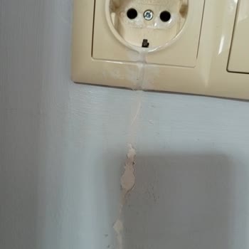 Air Wick Air Freshener Overheated and Melted Plug