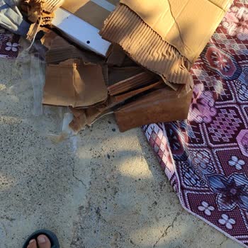 Kargo Paketlerinin Açıkta Bekletilmesi ve Hasar Görmesi