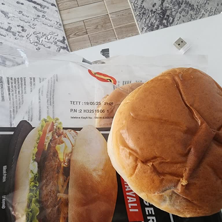 Son Kullanma Tarihi Geçmiş Ürün Gönderimi Ve Yetersiz Çözüm