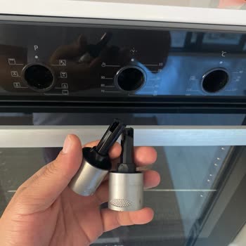 Simfer Fırının Tüm Düğmeleri Kırıldı Yedek Parça Bulamıyoruz