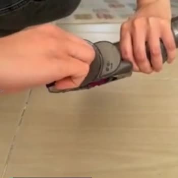 Dyson Başlık Fırçası Çıkmıyor!