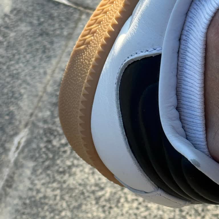 Adidas Samba XLG Ayakkabıda Kısa Sürede Deri Soyulması Ve Garanti Reddi