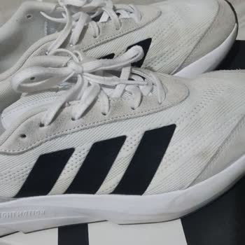 Aldığım Adidas Ayakkabıda Renk Değişimi Ve Rahatsızlık Sorunu