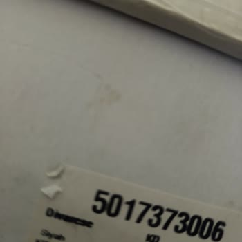 Kısa Sürede Yıpranan Terlik Ve Yetersiz Ürün Kalitesi