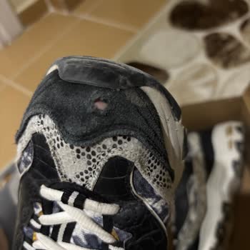 Skechers Ayakkabımın Ucu Yırtıldı, Değişim Veya İade Talebim Reddedildi