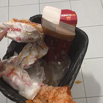 Bozuk Ve Kokmuş Döner Sonrası İade Talebim Reddedildi