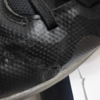 Kısa Sürede Yırtılan Nike Ayakkabı Ve Olumsuz İnceleme Sonucu Nedeniyle Mağduriyet