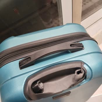 THY Uçuşunda Kırılan Valizim İçin Çözüm Bulunmuyor