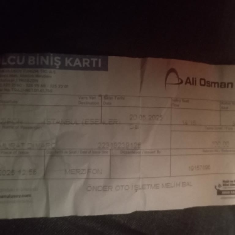 Sürekli Duraklayan Otobüs Ve Uzayan Yolculuk