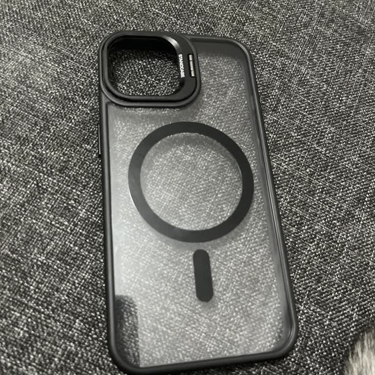 Kılıf Ve Lens Alışverişinde Yüksek Fiyat Ve Zorlayıcı Satış