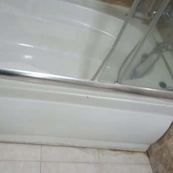 Karen Hotel'de Temizlik ve Saygı Sorunu Yaşadık