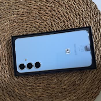 Yanlış Renkli Telefon Gönderimi Ve İade Sorunu: Müşteri Hizmetleri Cevapsız Kaldı