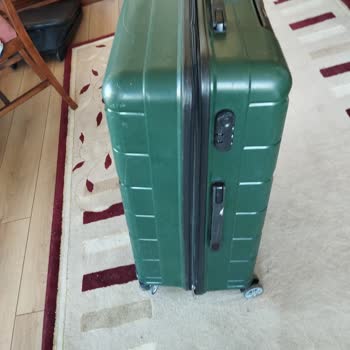 Dolfi1920 Bavulum Hasarlı ve Fermuarı Zor Açılıyor