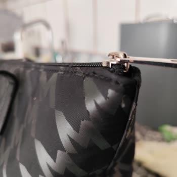 Aldığım Çantanın Baskıları İlk Günden Siliniyor, Çözüm Bulamıyorum