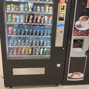 Otomatlara Para Yatırıp Ürün Alamamak Can Sıkıyor