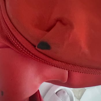 Fermuar Sorunu Çözümsüz Bırakıldı, Değişim Talebim Karşılanmadı