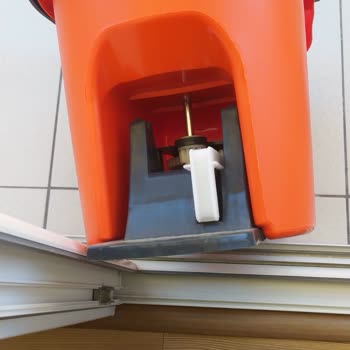 Kısa Sürede Kırılan Temizlik Seti Nedeniyle Mağduriyet Yaşıyorum