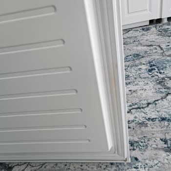 Profilo Satın Aldığım Hasarlı Buzdolabının Değişimi İçin Kimse Sorumluluk Almıyor