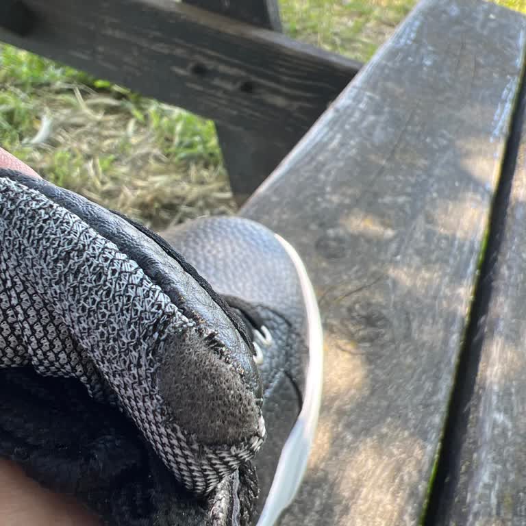 İndirimli Üründe Deforme Ayakkabı Gönderilmesi