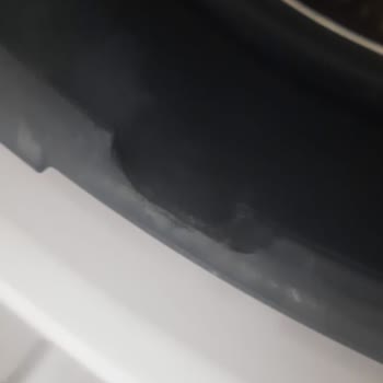 Bosch Çamaşır Makinesinde Garanti Kapsamında Olmayan Kapak Lastiği Sorunu