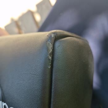 Aldığım Calvin Klein Çantada Tekrar Tekrar Soyulma Sorunu Yaşadım