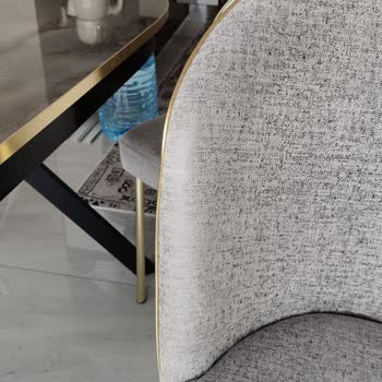 İstikbal Mağazasından Alınan Masa Ve Sandalyelerde Yaşanan Mağduriyet