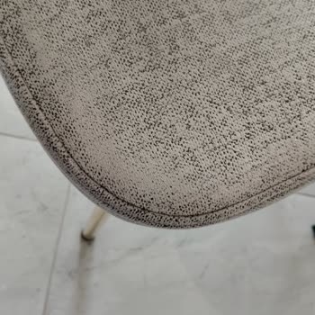 İstikbal Mağazasından Alınan Masa Ve Sandalyelerde Yaşanan Mağduriyet