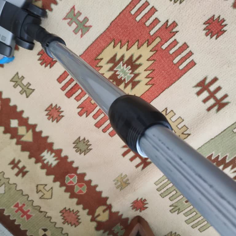 Süpürge Sapı Sürekli Kapanıyor Ve Kullanımda Zorluk Çıkarıyor