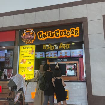 Siparişler Soğuk Ve Personel Davranışı Müşteriyi Üzüyor