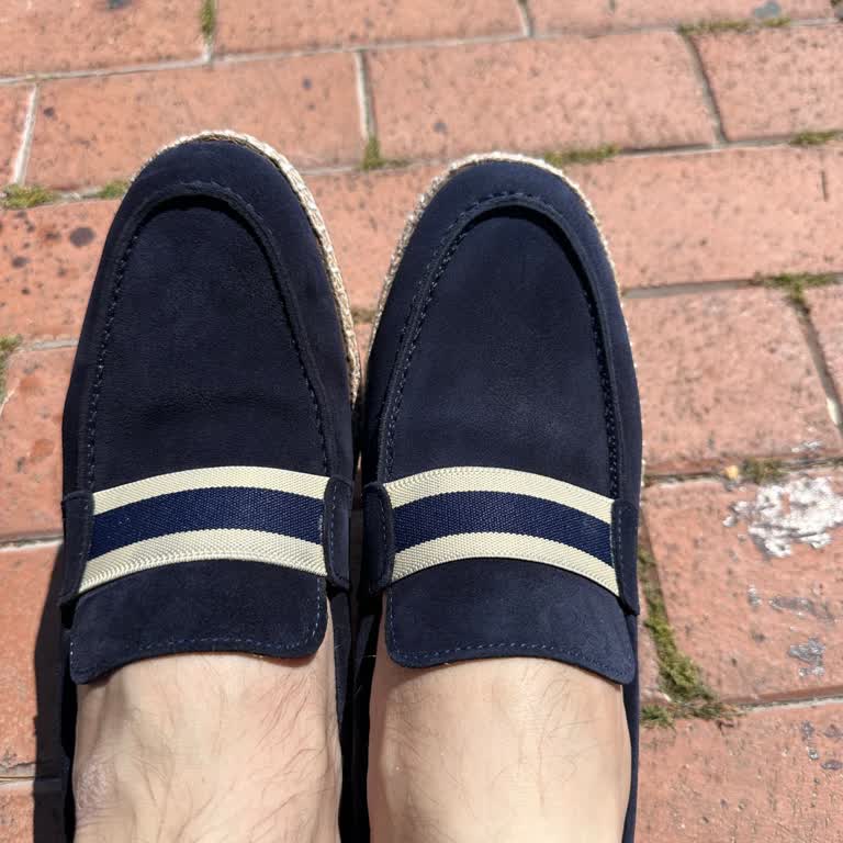 Yanlış Renk Gönderilen Ayakkabıda Destek Sağlanmadı