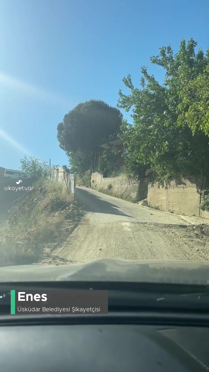 Üsküdar Belediyesi Yollar Perişan Durumda! videonun kapak resmi