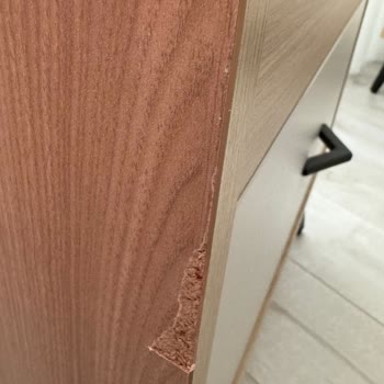 Aldığım Tüm Mobilyalar Sorunlu Çıktı, Mağdur Ediliyorum