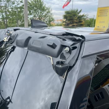 Shell Tuzla İstasyonunda Araç Yıkama Makinesi Rüzgarlık Parçasını Kırdı, Sorun Çözülmüyor