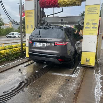Shell Tuzla İstasyonunda Araç Yıkama Makinesi Rüzgarlık Parçasını Kırdı, Sorun Çözülmüyor