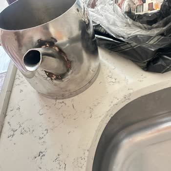 Kısa Sürede Su Sızdıran Çaydanlık Hayal Kırıklığı Yarattı