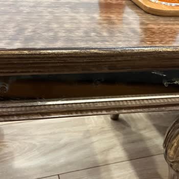 Kervan Mobilya'dan Aldığım Sehpa Hem Kalitesiz Hem De Müşteri Hizmetleri İlgisiz